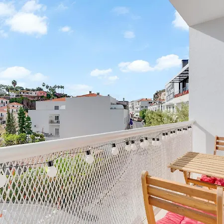 Ferienwohnung Fuer 1 Personen 1 Kind Ca 90 Qm In Cmara De Lobos, Madeira Suedkueste Von Madeira *