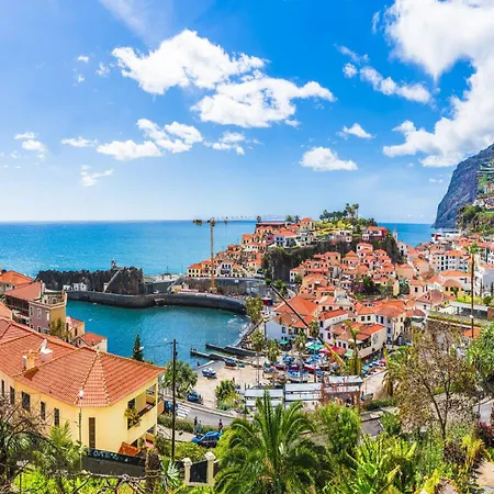 Ferienwohnung Fuer 1 Personen 1 Kind Ca 90 Qm In Cmara De Lobos, Madeira Suedkueste Von Madeira